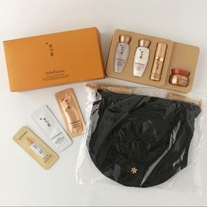 Sulwhasoo Ginseng Renewal Kit + Bonus Samples